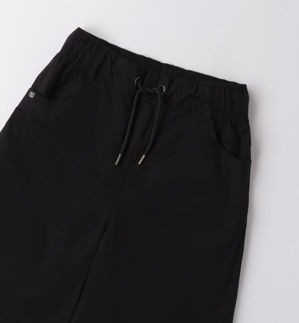 Pantalone tessuto navetta corto
