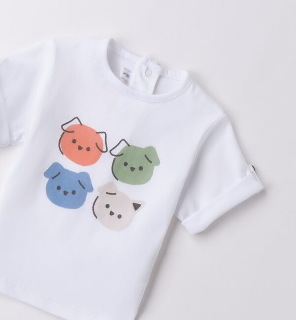 Tee shirt