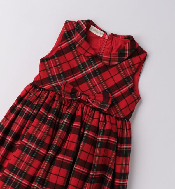 Abito tessuto navetta senza manica