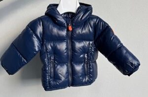 FB99B6F8B621A12C54420EB1E43B4949_ Giubbotto cappuccio