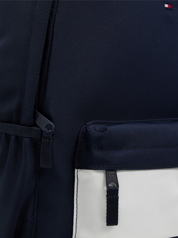 Essential flag backp, xl7