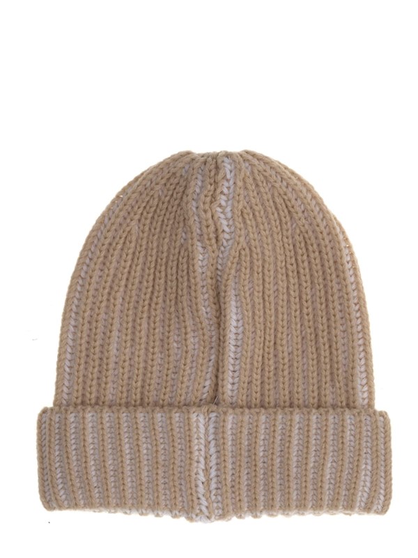 Beanie hat