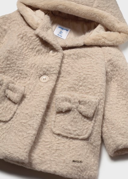 Cappotto riccio con cappuccio